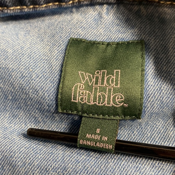 Wild Fable patchwork jean jacket small- perfect condition SOOOO COOL!!💕 - Picture 4 of 9